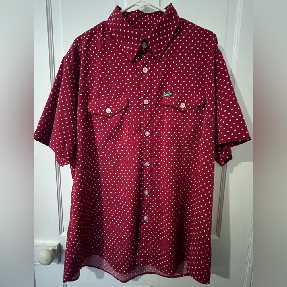Dixxon “The Lumbergh” men’s size XL short sleeve Party Shirt.